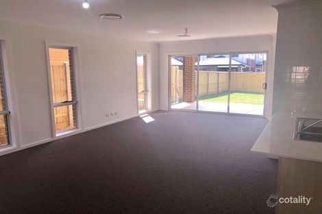 Property photo of 31 Yating Avenue Tallawong NSW 2762