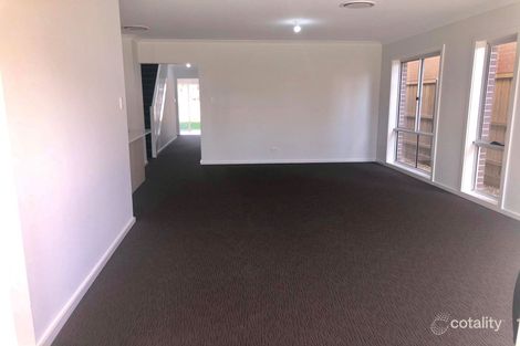 Property photo of 31 Yating Avenue Tallawong NSW 2762