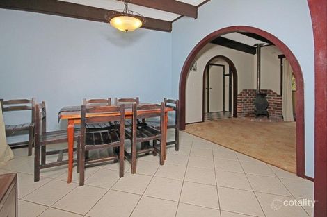 Property photo of 10 Acacia Street Fishermans Paradise NSW 2539