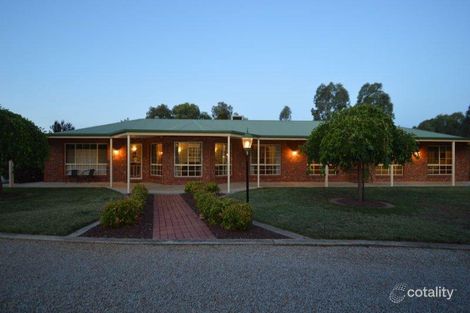 100 Talgai Dr, Waldara, VIC 3678