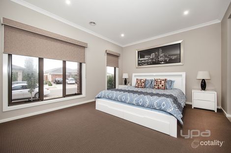 Property photo of 6 Springlands Crescent Fraser Rise VIC 3336