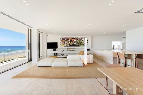 Property photo of 209 Hedges Avenue Mermaid Beach QLD 4218