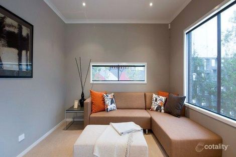 Property photo of 31 Kooyong Close Officer VIC 3809