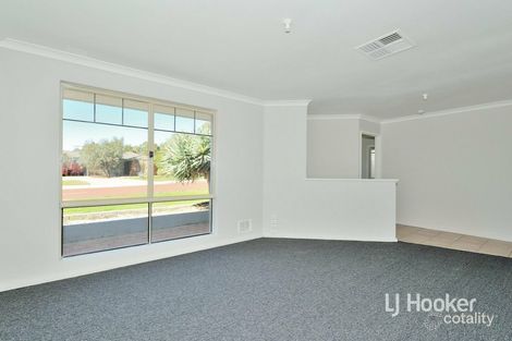 Property photo of 140 Dongara Circle Jane Brook WA 6056