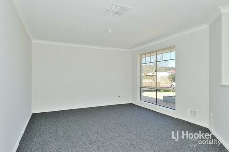 Property photo of 140 Dongara Circle Jane Brook WA 6056