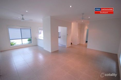 Property photo of 2/16-18 Geoff Wolter Drive West Molendinar QLD 4214