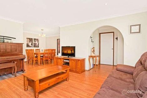 Property photo of 7 Ferntree Close Wyoming NSW 2250