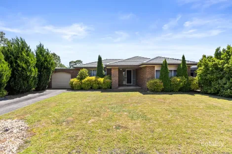 Property photo of 8 Sunset Place Traralgon VIC 3844