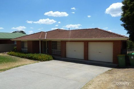 Property photo of 24 Nightingale Avenue West Wodonga VIC 3690