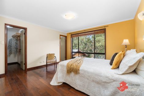 Property photo of 12 Ophelia Grove Mount Nasura WA 6112