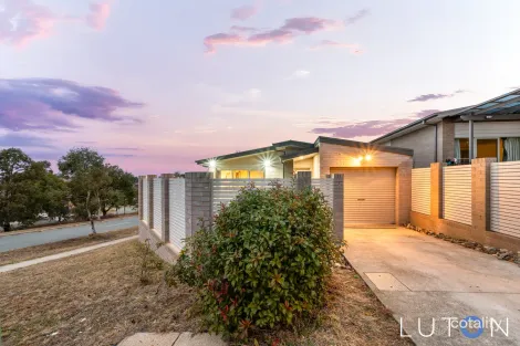 Property photo of 31 Carmody Street Casey ACT 2913