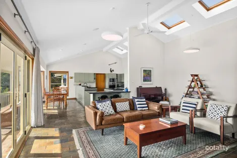 Property photo of 94 Oxley Drive Mittagong NSW 2575