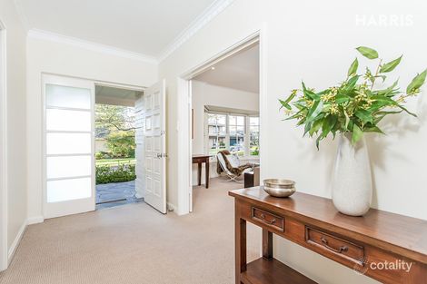 Property photo of 10 Moorcroft Court Burnside SA 5066