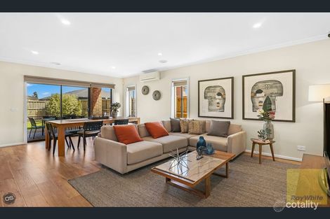 Property photo of 28 Gowar Road Tarneit VIC 3029