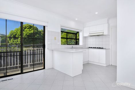 Property photo of 2/22 Carrathool Street Bulleen VIC 3105