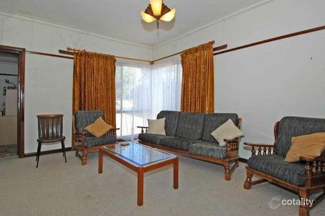 Property photo of 17 Heather Street Hamlyn Heights VIC 3215