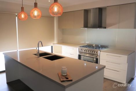 Property photo of 3 Crystal Way Torquay VIC 3228