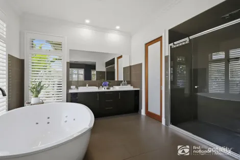 Property photo of 18 Clunes Way Eynesbury VIC 3338