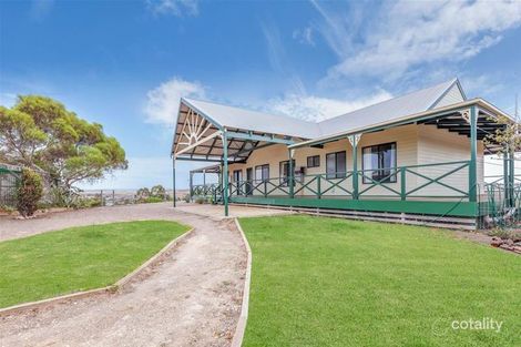10178 Hunter Rd, Cowirra, SA 5238