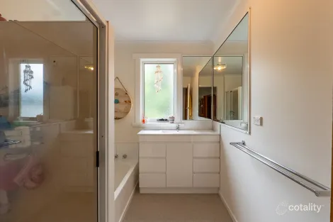 Property photo of 96 Tasman Street Devonport TAS 7310