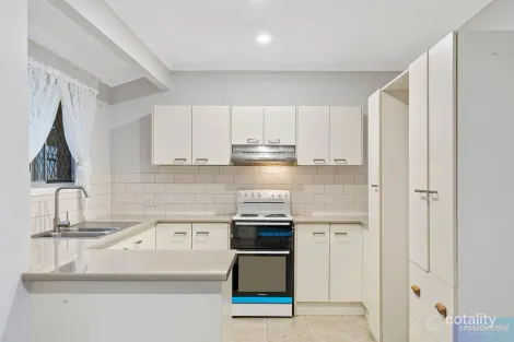 Property photo of 33 Trulson Drive Crestmead QLD 4132