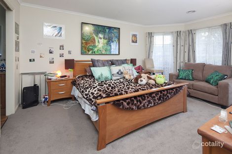 Property photo of 7 Candle Bark Court Pakenham VIC 3810