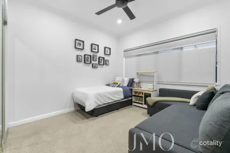 Property photo of 30 Peachester Close Ormeau QLD 4208