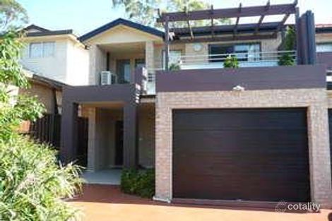 14 Amberdale Ave, Picnic Point, NSW 2213