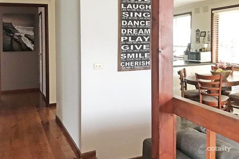 Property photo of 16 Fishermans Drive Blind Bight VIC 3980