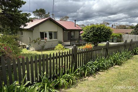 Property photo of 24 Seventh Avenue Katoomba NSW 2780