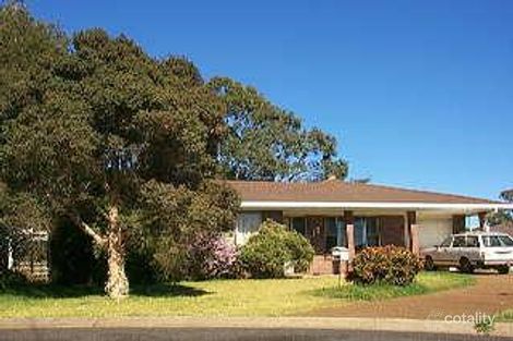 17 Muscat Ct, Wilsonton Heights, QLD 4350