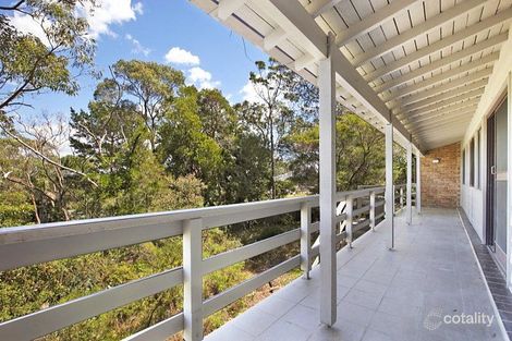 8 Wallace Cl, Hornsby Heights, NSW 2077