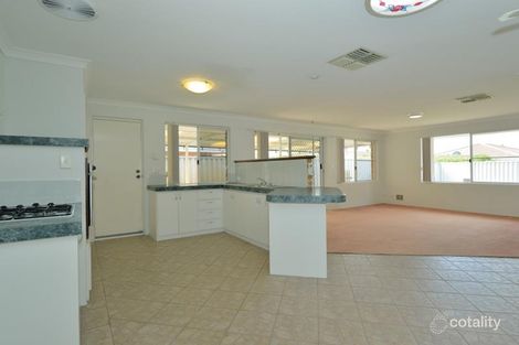 Property photo of 32 Royal Palm Drive Warnbro WA 6169