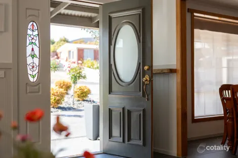 Property photo of 40 Lawrence Drive Devonport TAS 7310