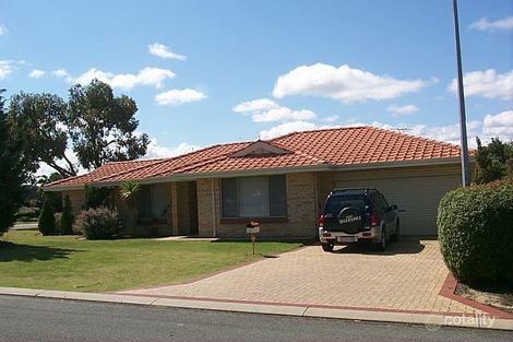 202 Twickenham Dr, Kingsley, WA 6026