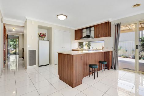 Property photo of 35 Windlass Avenue Mooroopna VIC 3629