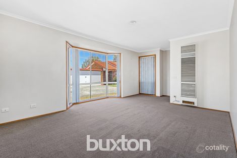 Property photo of 36 Cane Mews Seaford VIC 3198