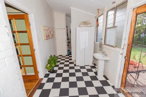 Property photo of 10 Bath Street Manjimup WA 6258