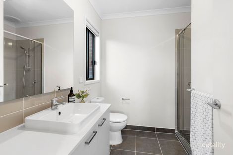 Property photo of 46 Abode Street Armstrong Creek VIC 3217