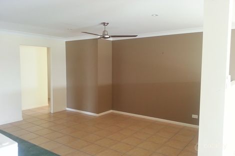Property photo of 17 Wategoes Street Sandstone Point QLD 4511