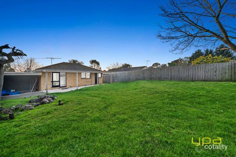 Property photo of 18 Oaktree Drive Hampton Park VIC 3976