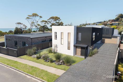 2/136-138 Nixon St, Devonport, TAS 7310