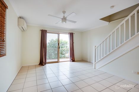 Property photo of 2/49 Forbes Street Hawthorne QLD 4171