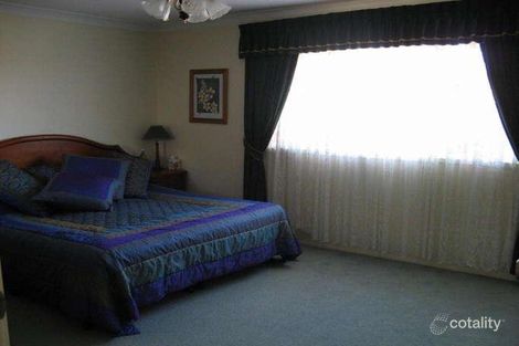 Property photo of 51 Figtree Crescent Glen Alpine NSW 2560