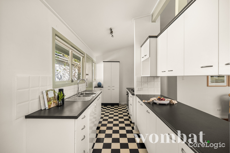 Property photo of 34 Weatherhead Avenue Ashgrove QLD 4060