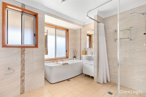 Property photo of 4 Bovard Court Horsley NSW 2530