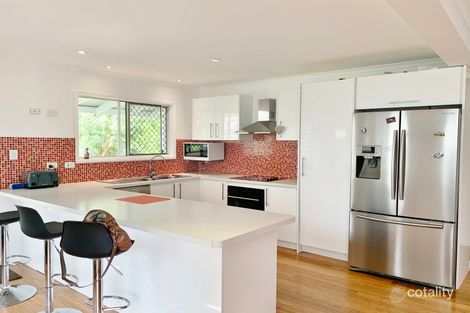 61 Deans St E, Margate, QLD 4019