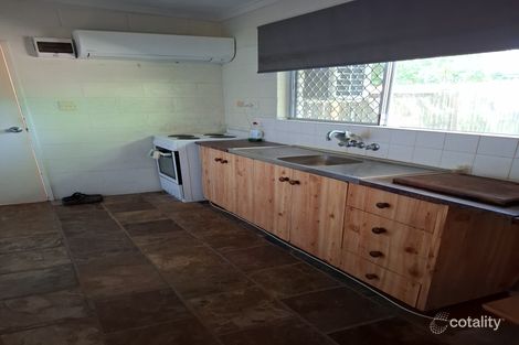 1/3 Sandown Cl, Woree, QLD 4868