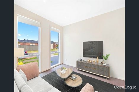 Property photo of 20 Cutleaf Crescent Tarneit VIC 3029