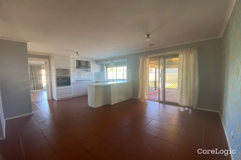 Property photo of 51 Sunbird Crescent Hoppers Crossing VIC 3029